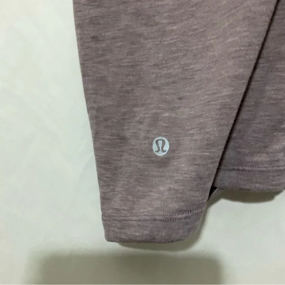 Lululemon Crescent Tee *Silver - Picture 5 of 5